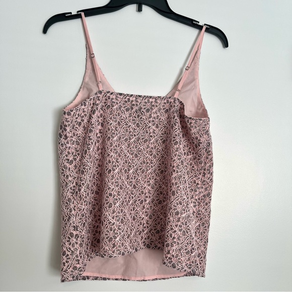 Banana Republic - Women’s (XS) Floral Pink & Grey Lace V-Neck Strap Tank Top - Picture 3 of 6